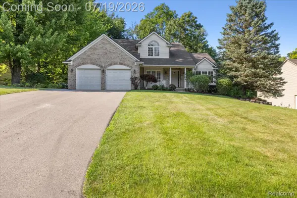 3052 Ridley Way, Howell, MI 48843