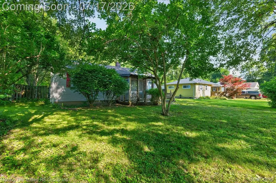 21847 Fenster Street, Belleville, MI 48111 - #3