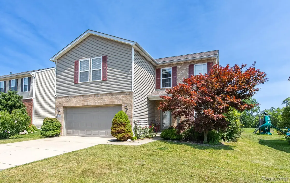 2550 Compton Drive, Waterford, MI 48329 - #1