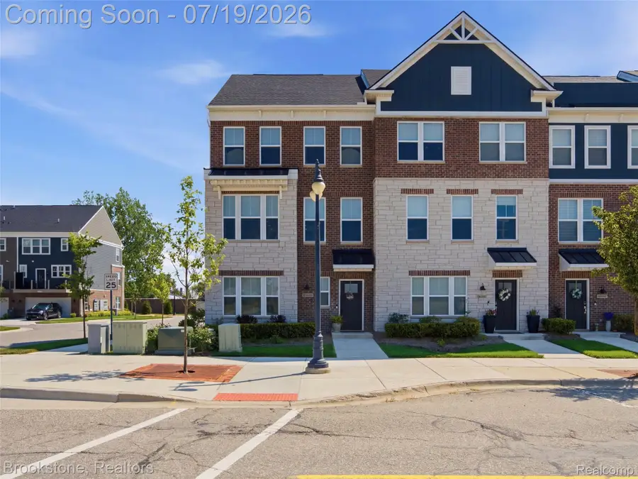 43160 Atwood Avenue, Novi, MI 48375 - #2