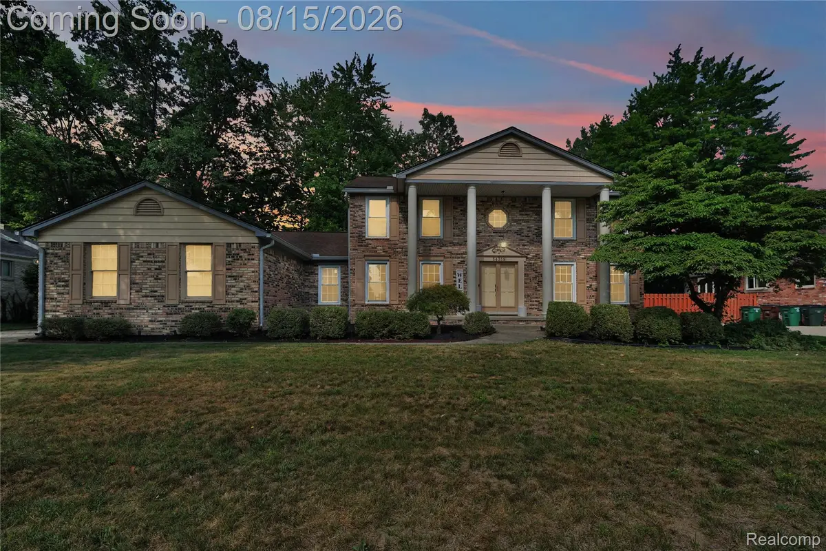 54359 Algonquin Drive, Utica, MI 48315 - #1