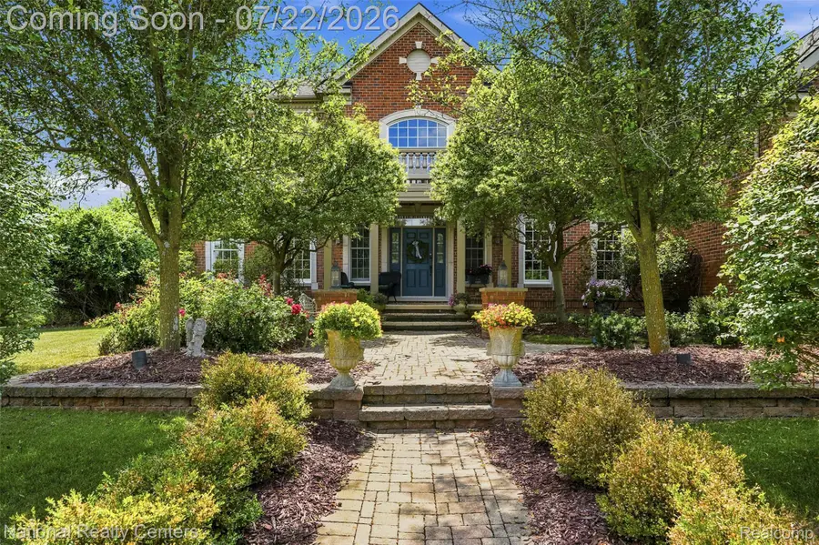 17477 Mystic Valley Court, Northville, MI 48168 - #2