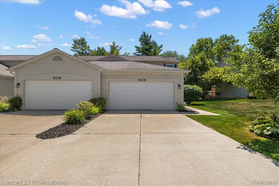 3149 Megan Drive, Waterford, MI 48328 - #2