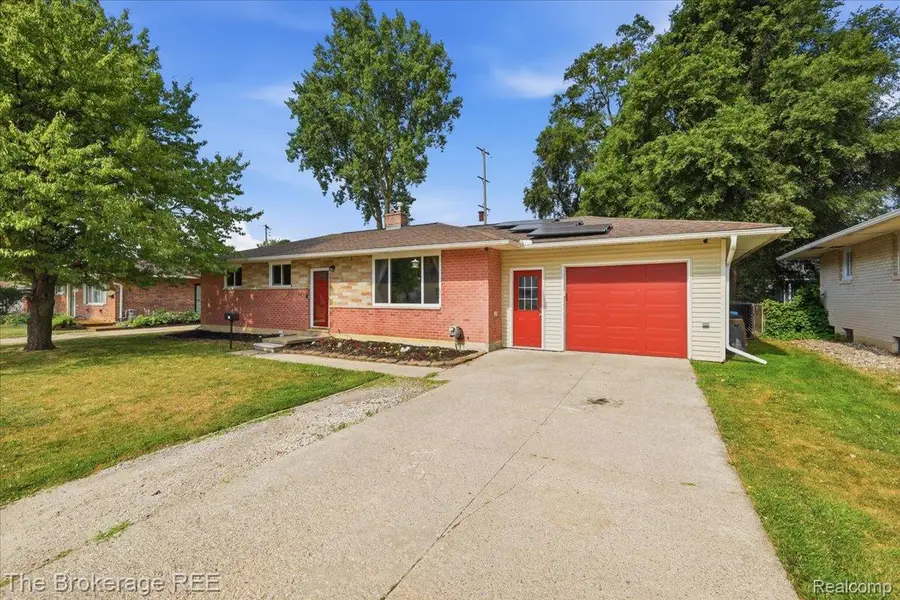 5388 Durwood Drive, Swartz Creek, MI 48473 - #2