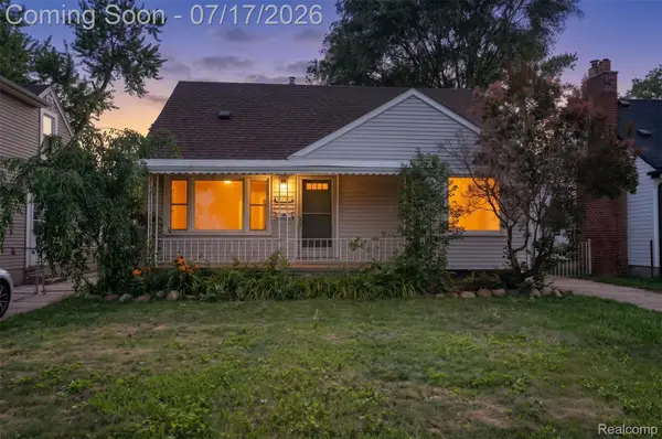 18641 Sumner, Redford, MI 48240