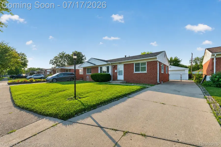 34624 Michelle Drive, Romulus, MI 48174 - #2