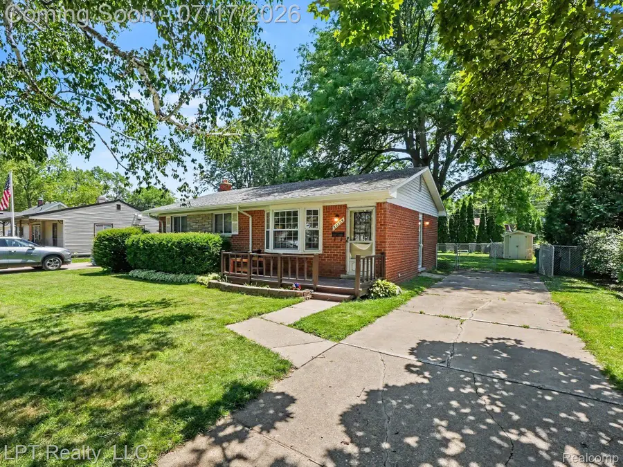32205 John Hauk Street, Garden City, MI 48135 - #2