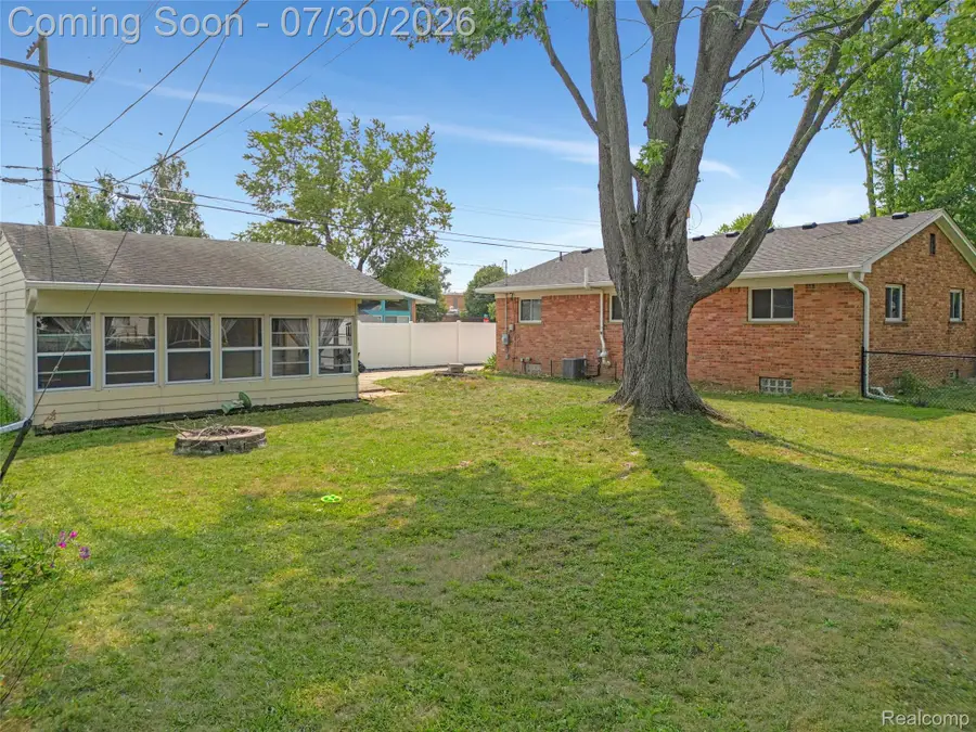 22 W Braman Avenue, Milan, MI 48160 - #2