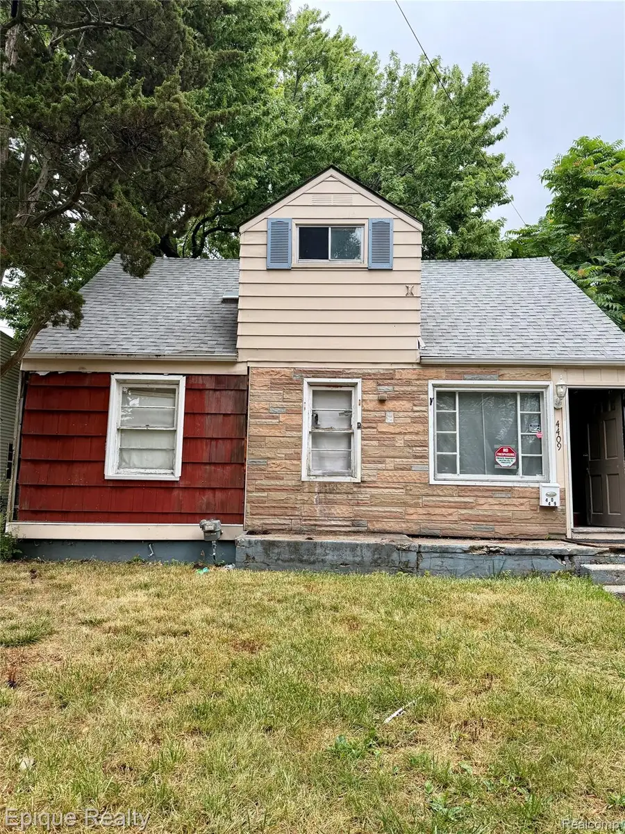 4409 Pengelly Road, Flint, MI 48507 - #2