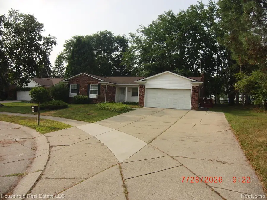 46375 Westbriar Court, Plymouth, MI 48170 - #2