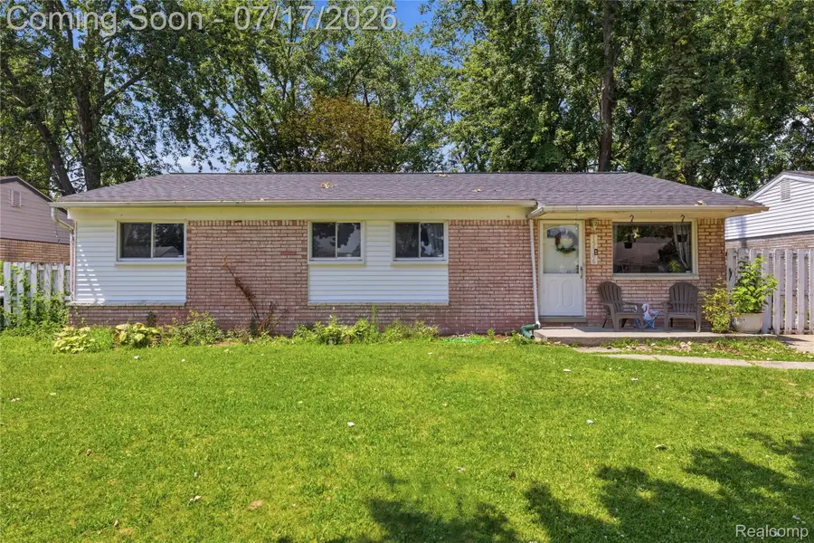 15166 Kerstyn Street, Taylor, MI 48180 - #2