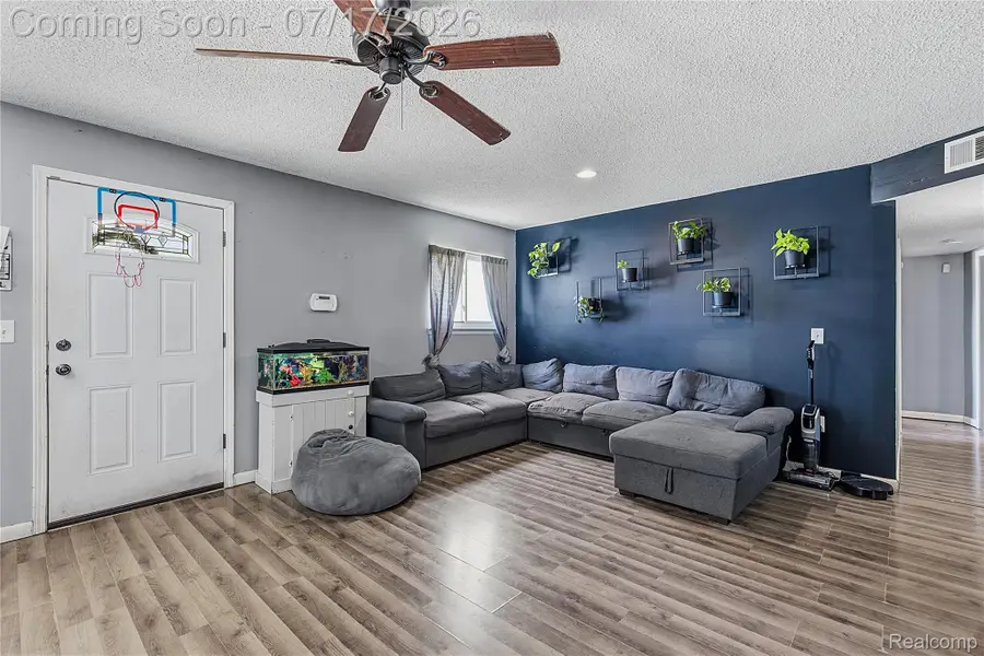 15166 Kerstyn Street, Taylor, MI 48180 - #3