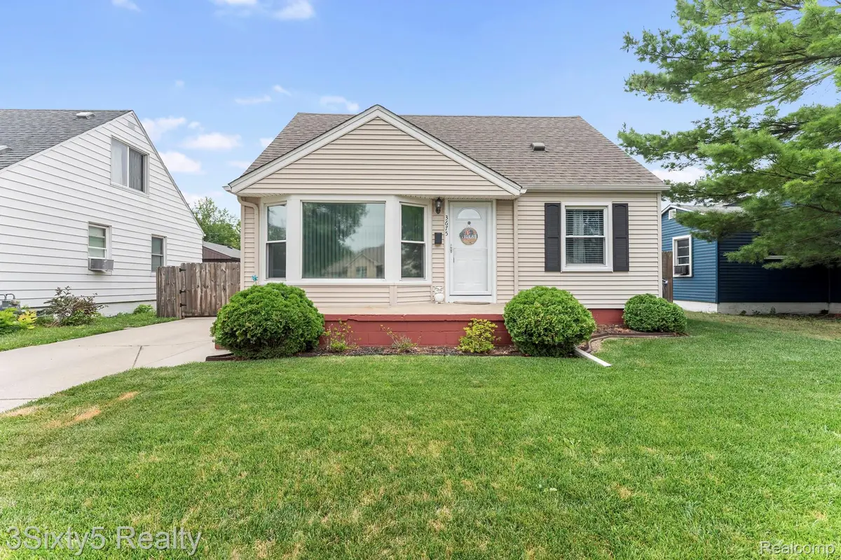 3675 17th Street, Wyandotte, MI 48192 - #1