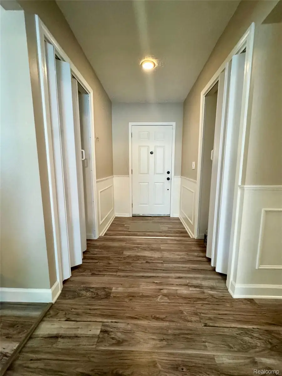 14718 Howell Court, Sterling Heights, MI 48312 - #3