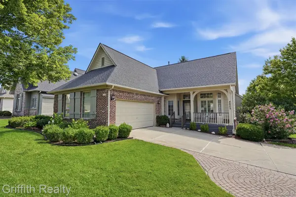 4605 Villa France Drive, Brighton, MI 48116