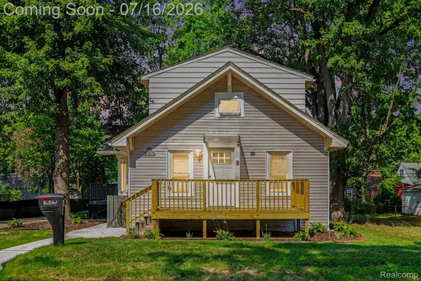 18415 Five Points Street, Redford, MI 48240