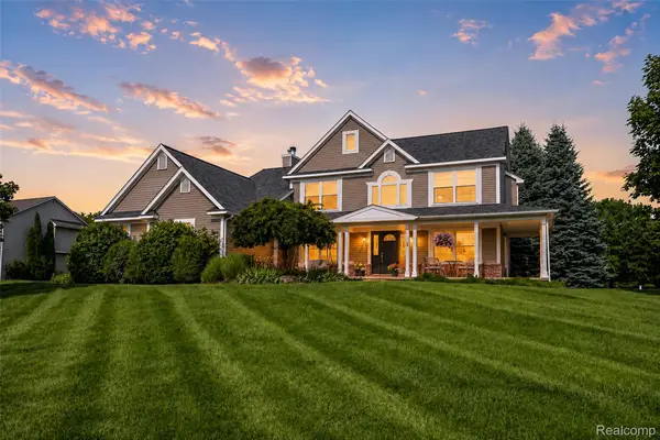 5734 Katz Farm Court, Saline, MI 48176