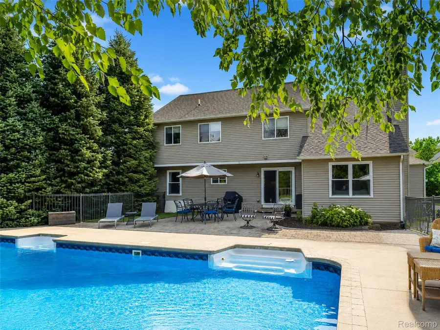 5734 Katz Farm Court, Saline, MI 48176 - #2