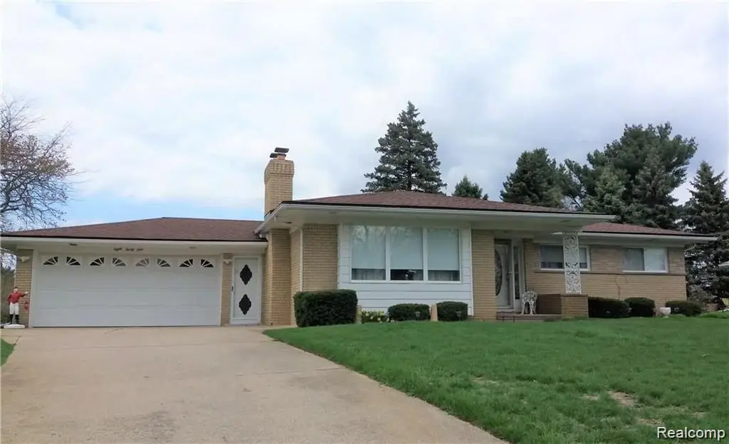 831 Sunnybeach Boulevard, White Lake, MI 48386 - #1