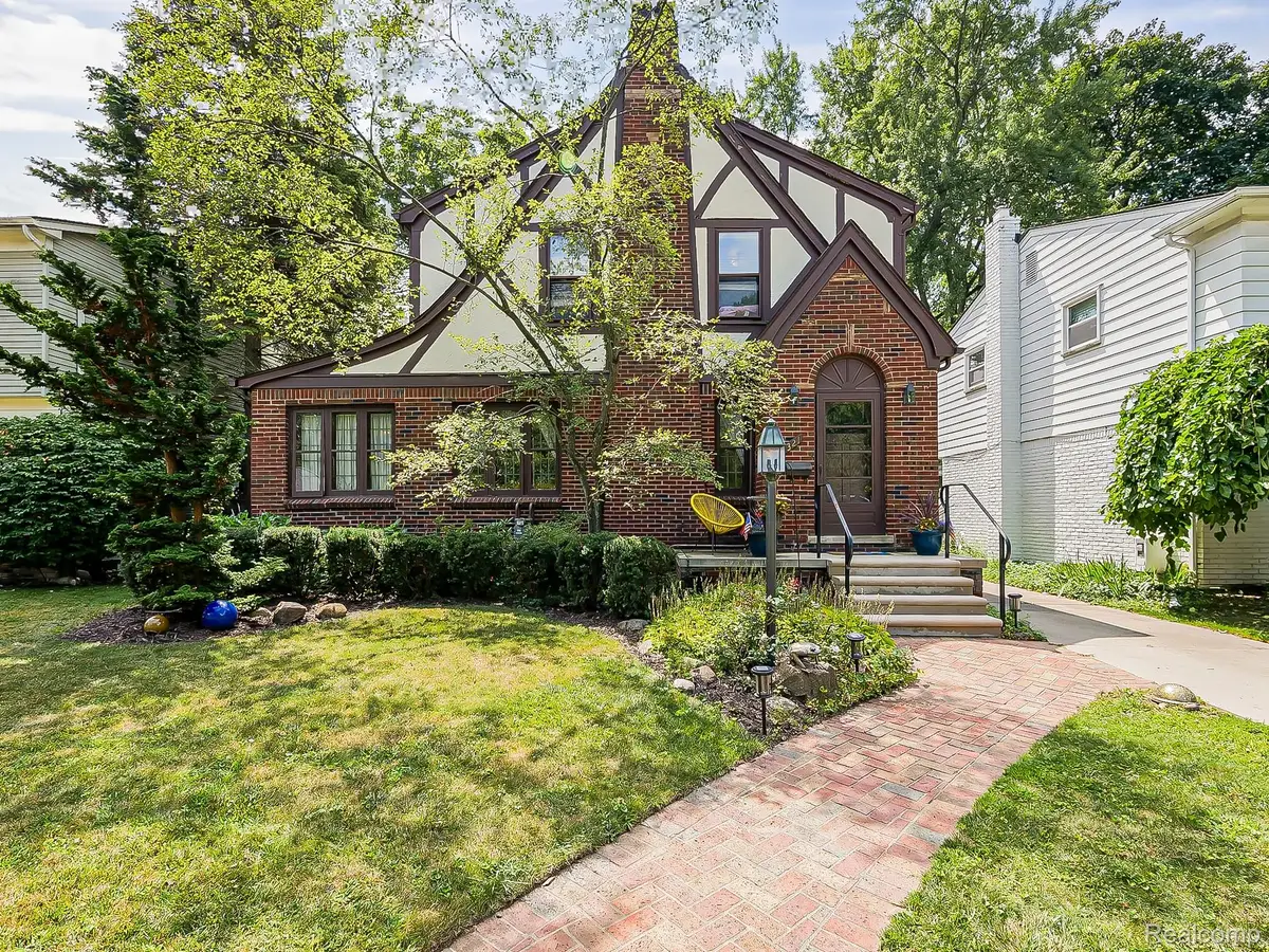 321 Aqua Court, Royal Oak, MI 48073 - #1