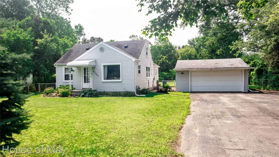 45247 Bemis Road, Belleville, MI 48111 - #2