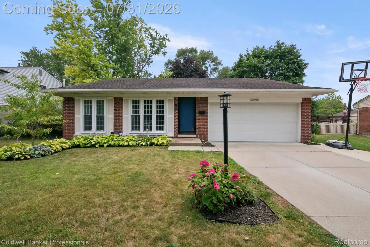 39695 Suzan Court, Plymouth, MI 48170 - #1