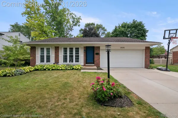 39695 Suzan Court, Plymouth, MI 48170