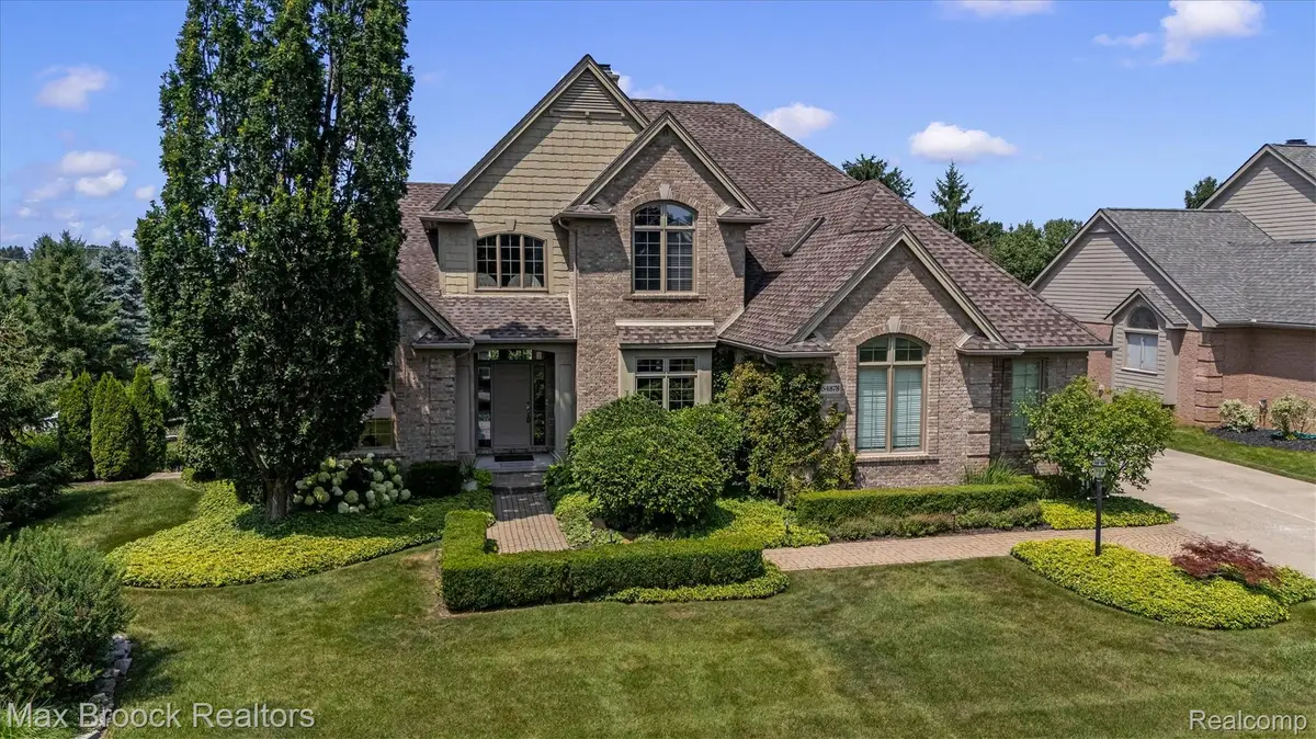 54878 Grenelefe Circle E, Lyon, MI 48178 - #1