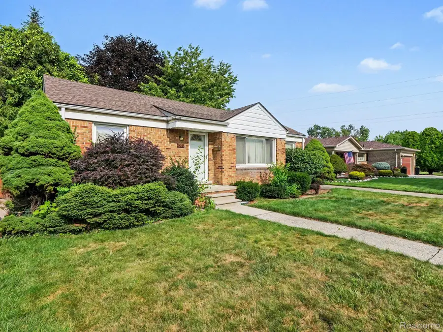 6350 Robinson Avenue, Allen Park, MI 48101 - #3