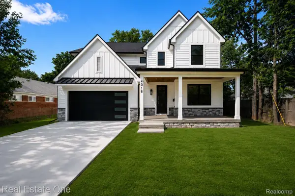 4016 W Webster Road, RoyalOak, MI 48073