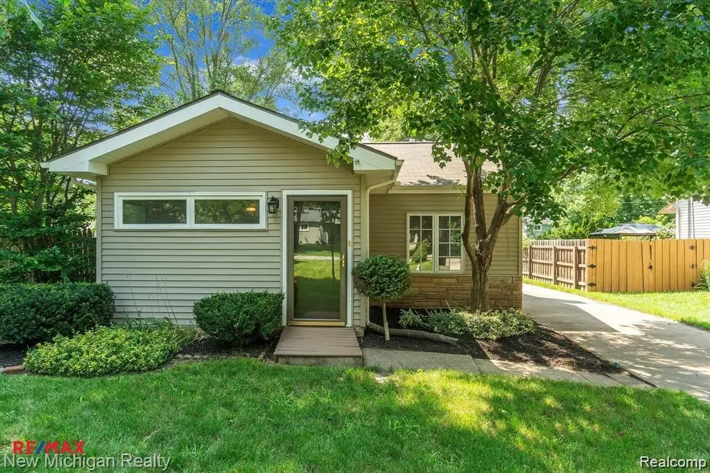 3262 Edgemere Street, Commerce Township, MI 48382 - #1