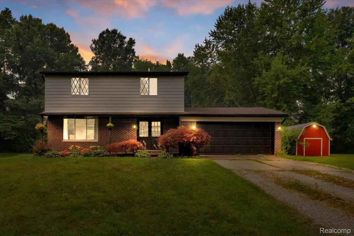 2700 N Hickory Lane, Oxford, MI 48371 - #1