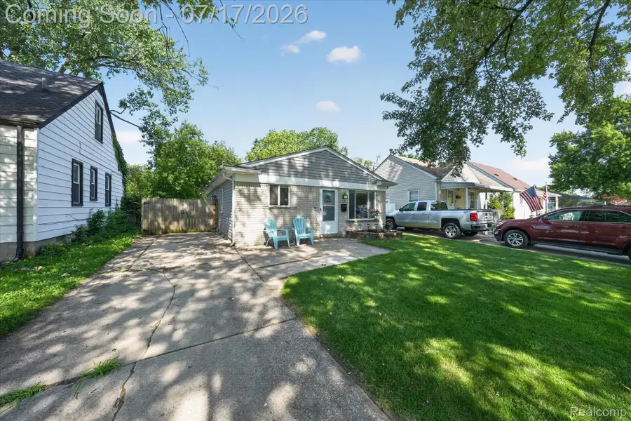 7936 Weddel Street, Taylor, MI 48180 - #2