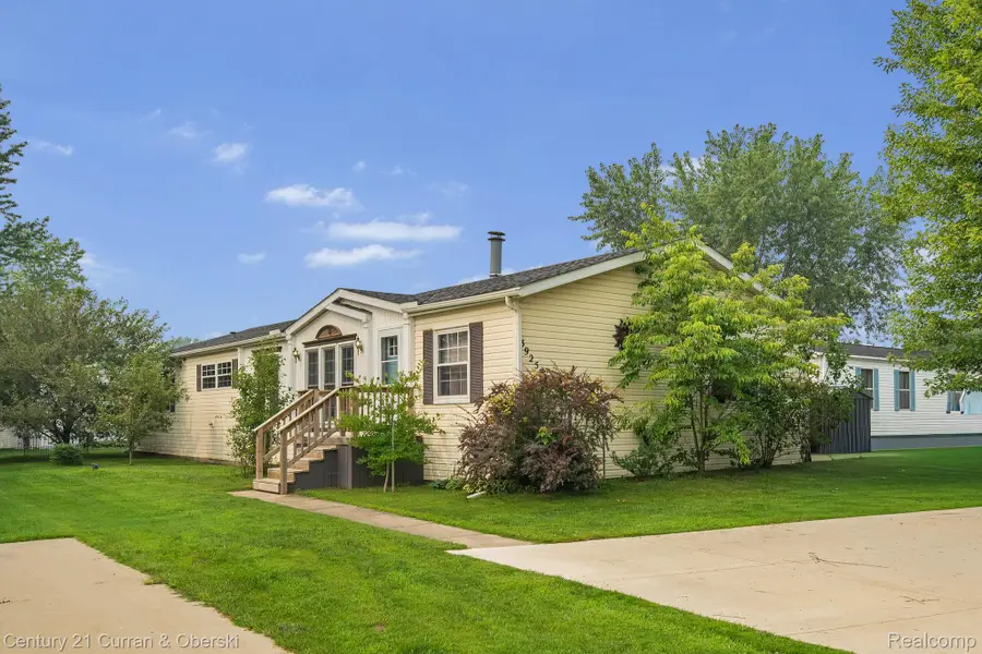 39253 Island Drive, Huron, MI 48164 - #2