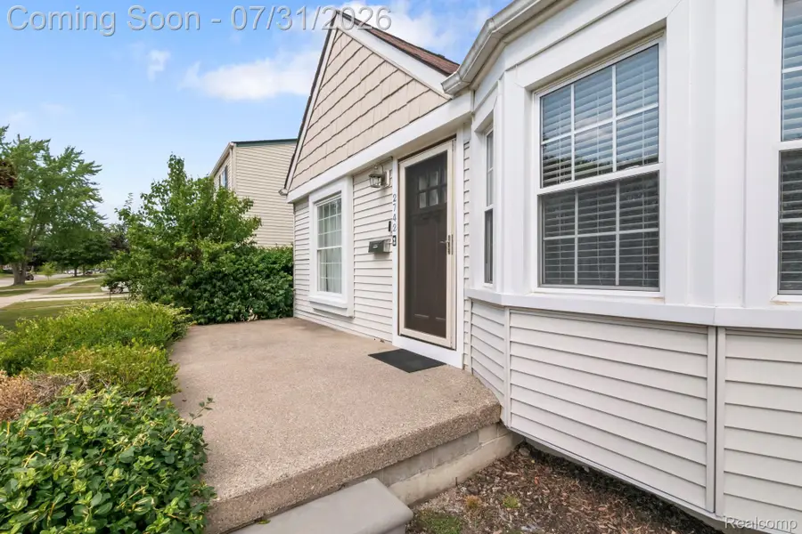 2742 Oakshire Avenue, Berkley, MI 48072 - #3