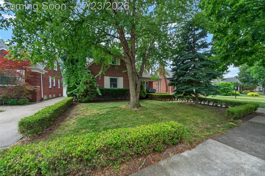 2925 Bembridge Road, Royal Oak, MI 48073 - #3