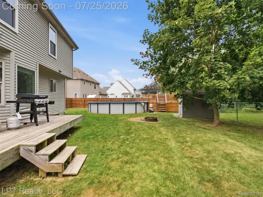 2347 Meadowlane Court, Burton, MI 48519 - #3