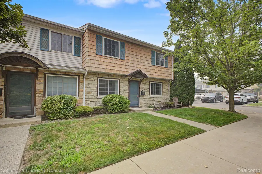 16535 Terrace Village Drive, Taylor, MI 48180 - #2