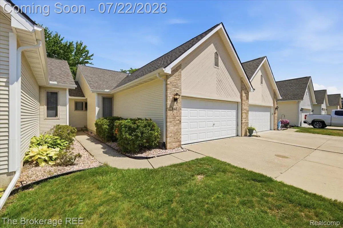 9417 Linda Drive #122, Davison, MI 48423 - #1
