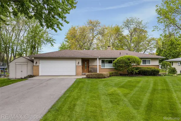 804 Bonita Drive, WhiteLake, MI 48383