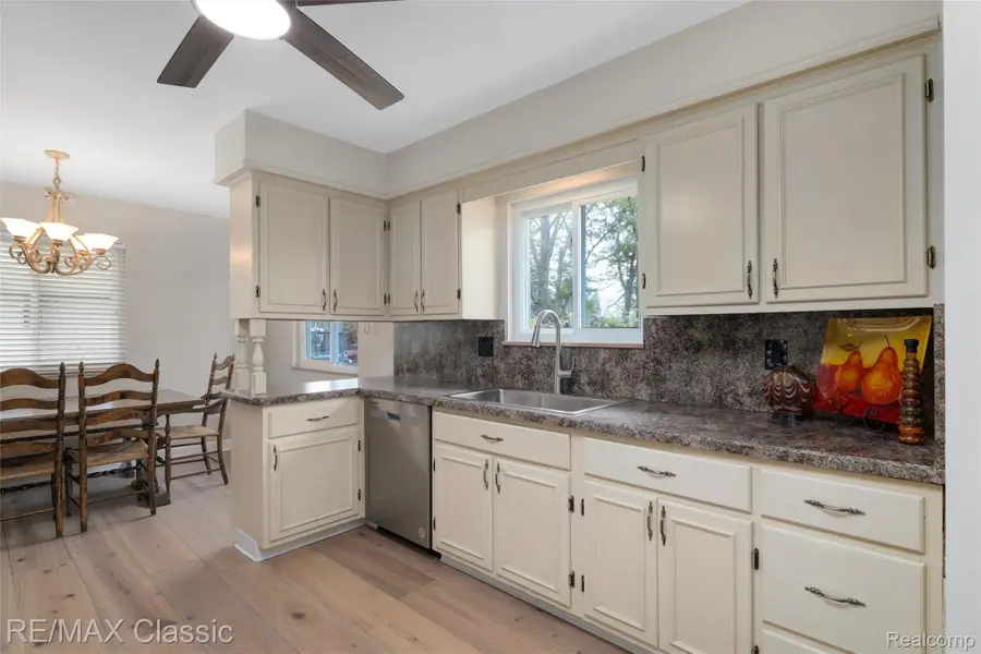 804 Bonita Drive, White Lake, MI 48383 - #2