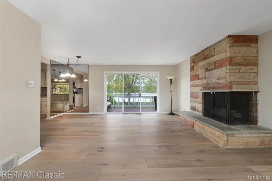 804 Bonita Drive, White Lake, MI 48383 - #3