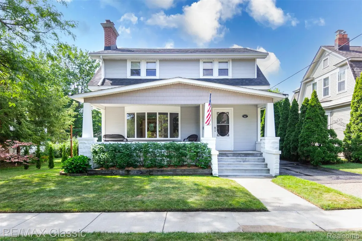 316 E Liberty Street, Milford, MI 48381 - #1