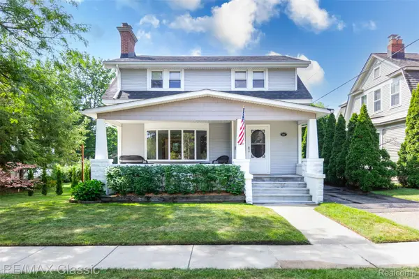 316 E Liberty Street, Milford, MI 48381