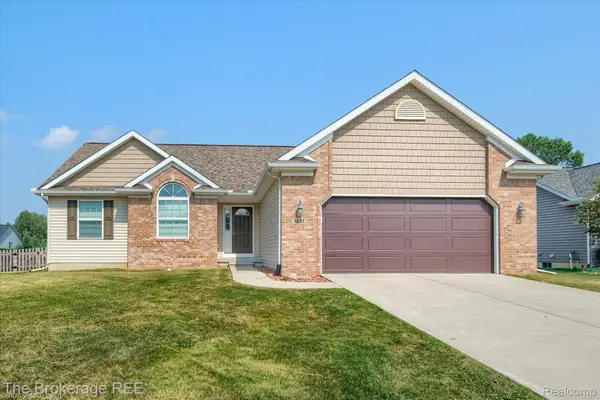 1437 Pondview Drive, Davison, MI 48423