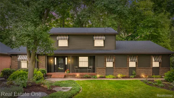 3842 Elder Road S, WestBloomfield, MI 48324