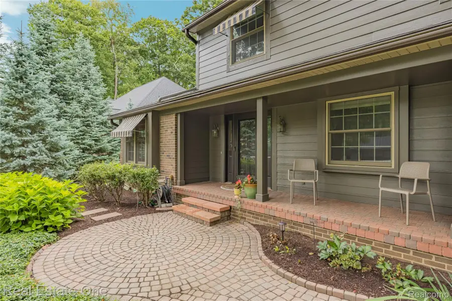 3842 Elder Road S, West Bloomfield, MI 48324 - #3