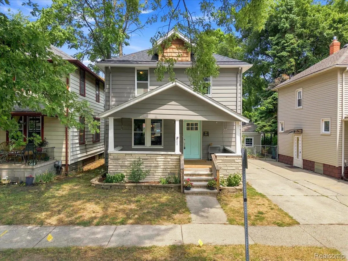 231 E Saratoga Street, Ferndale, MI 48220 - #1