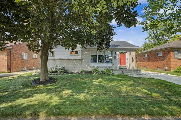 9904 Fox Avenue, AllenPark, MI 48101