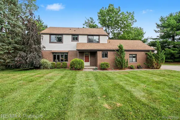 1399 Gray Haven Lane, Brighton, MI 48114